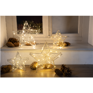DEKORATIVE BELEUCHTUNG IN DER WEIHNACHTSZEIT FüR INNEN.